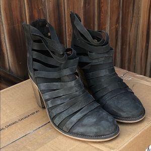 Free People black bootie